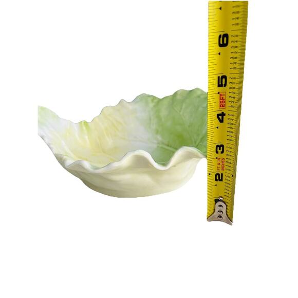 Vintage Cabbage Leaf Serving Bowl Lettuce Green Yellow White Porcelain Mold 128 - Picture 4 of 12